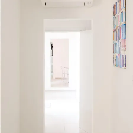 Apartment In Centro Di Charme Con Terrazza!